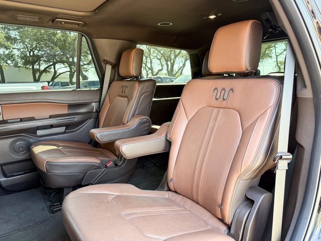 Used 2024 Ford Expedition King Ranch image 21