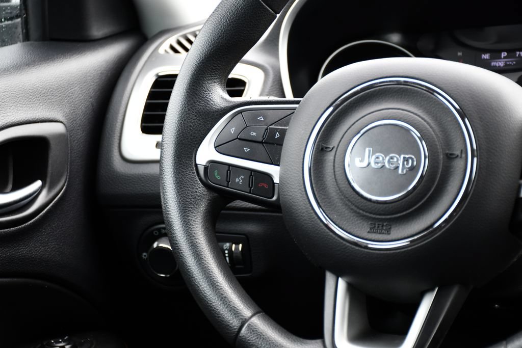 Used 2018 Jeep Compass Sport AWD/4WD image 27