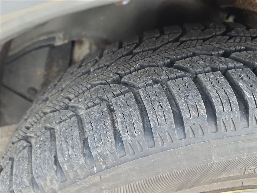 Used 2008 Chevrolet HHR LS image 8