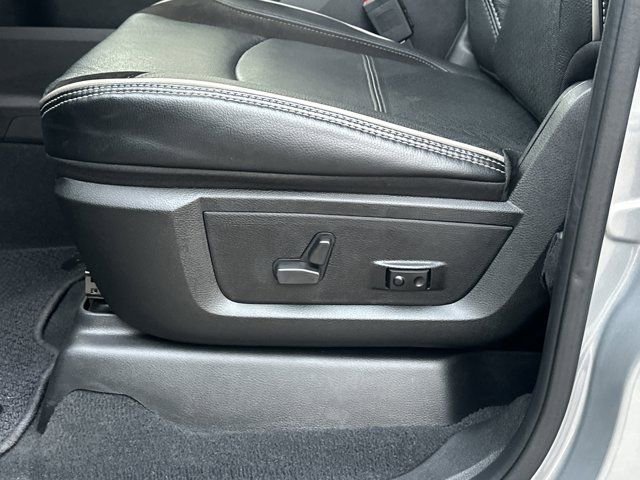 Used 2023 RAM 2500 Laramie w/ Night Edition image 11