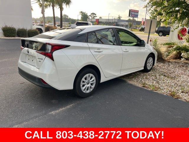 Used 2021 Toyota Prius L Eco FWD image 3