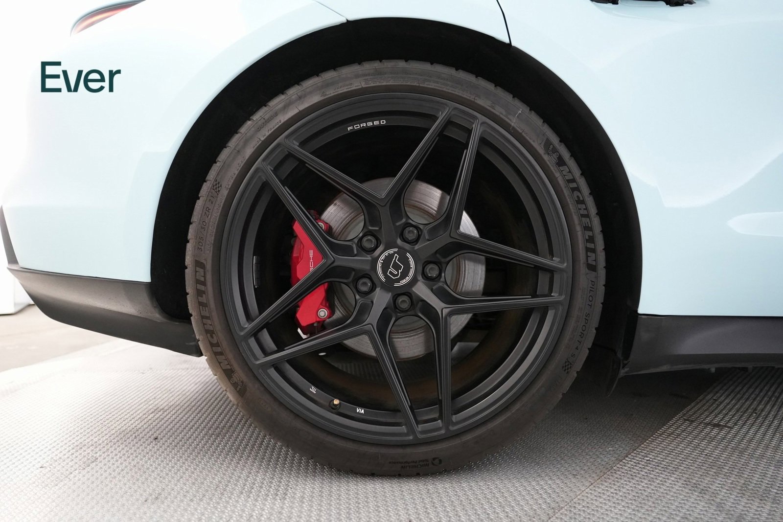 Used 2020 Porsche Taycan 4S image 19