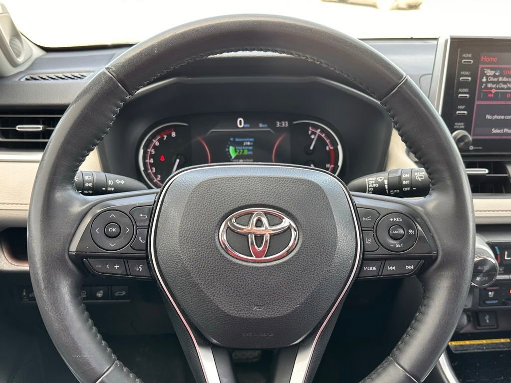 Used 2021 Toyota RAV4 Limited AWD/4WD image 26