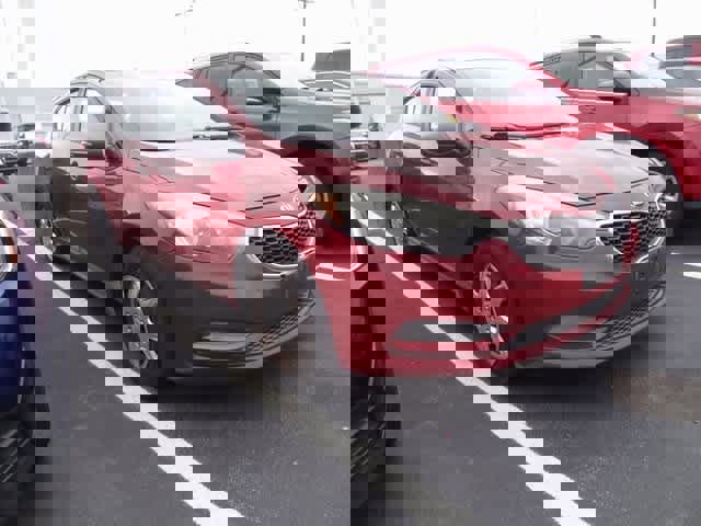 Used 2015 Kia Forte LX w/ Popular Package image 3