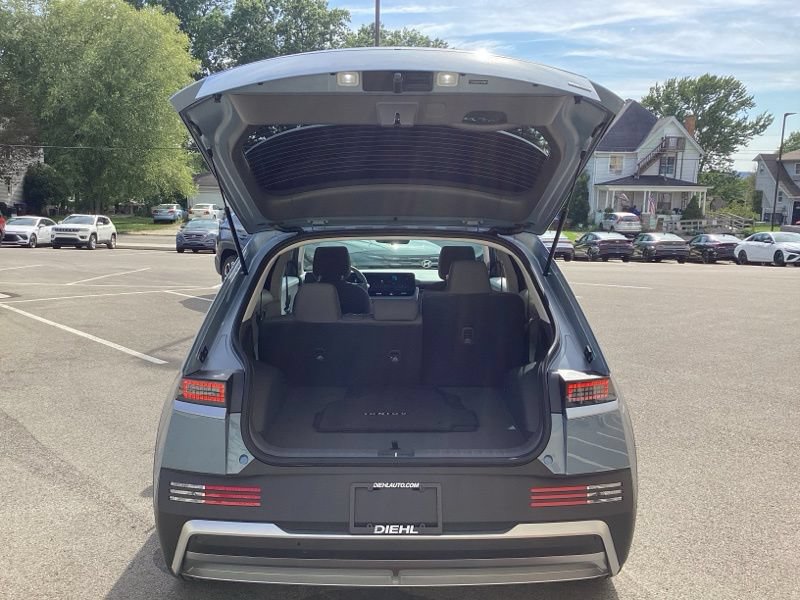 New 2027 Hyundai Ioniq 5 SE AWD/4WD image 16