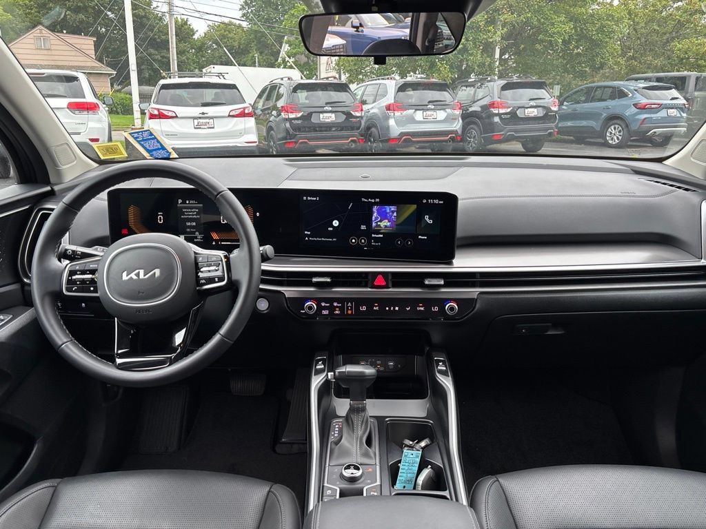 Certified 2025 Kia Sorento S AWD/4WD image 20