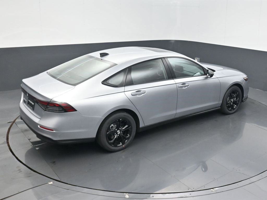 New 2025 Honda Accord SE image 21