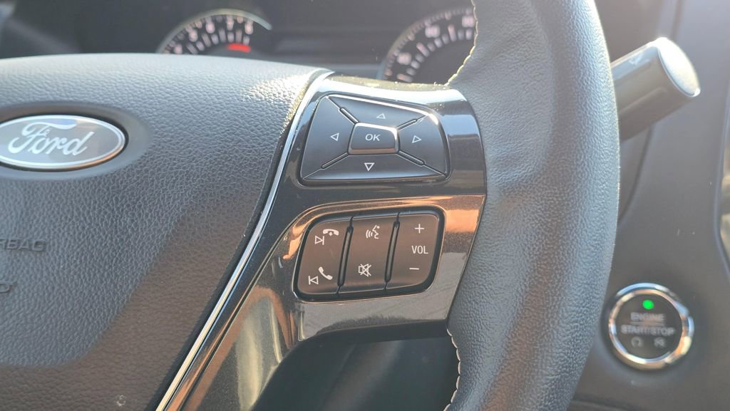 Used 2018 Ford Explorer Platinum AWD/4WD image 29