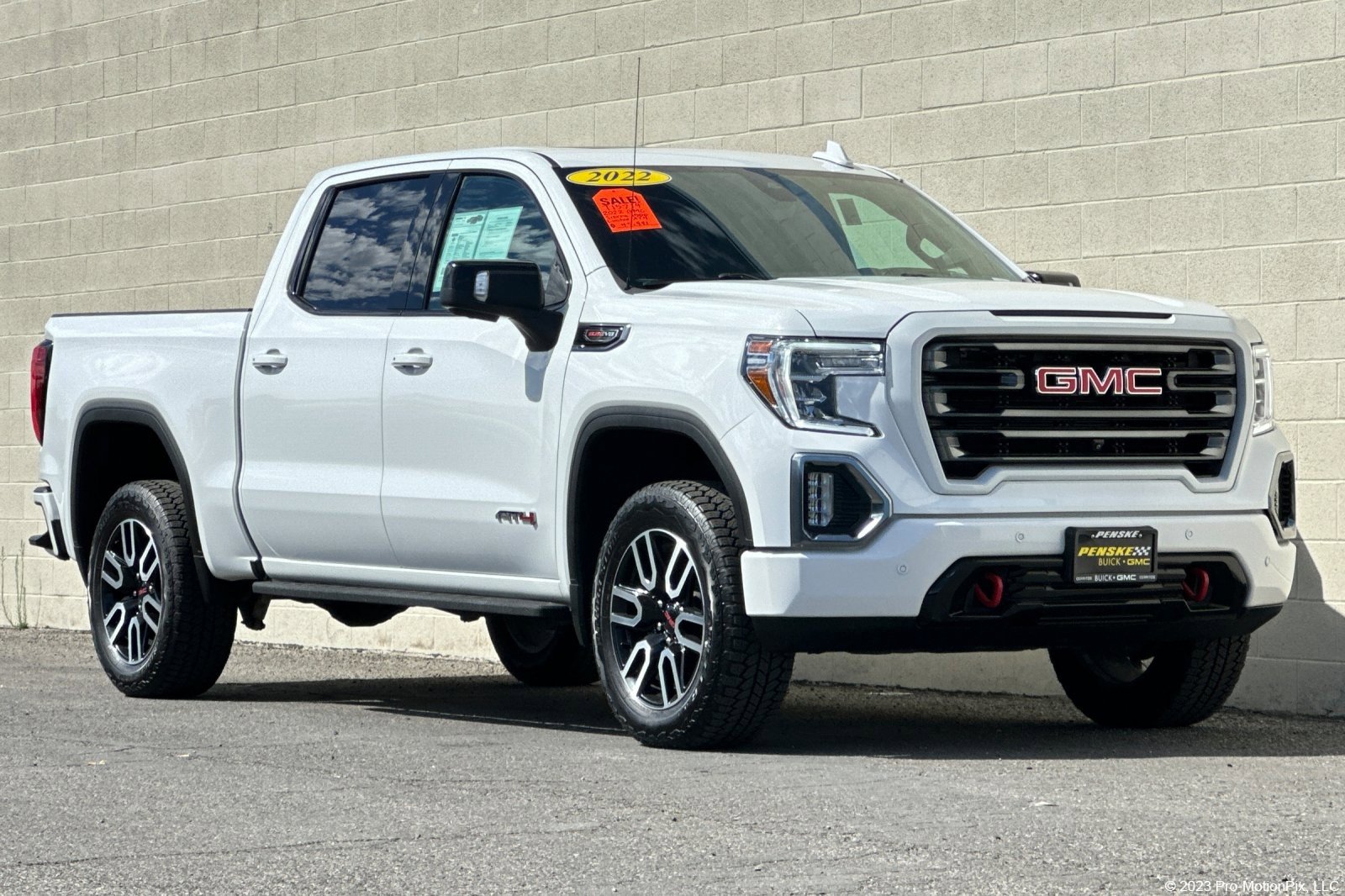 Certified 2022 GMC Sierra 1500 AT4 w/ AT4 Premium Package