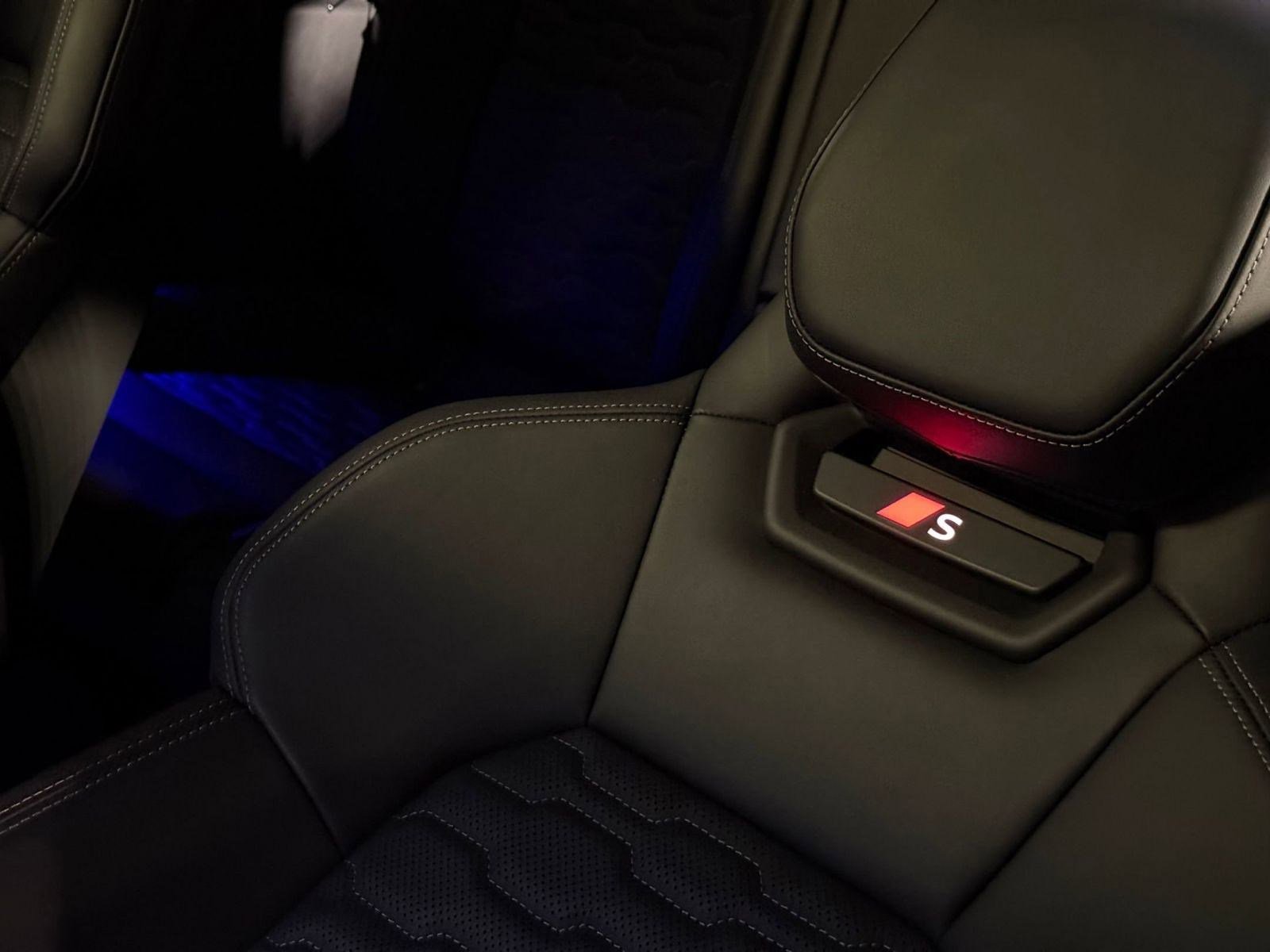 Used 2025 Audi S e-tron GT Prestige w/ Prestige Package image 24