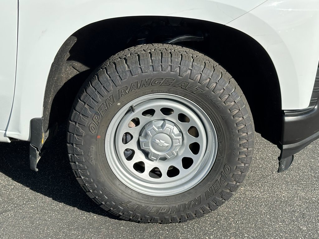 Used 2021 Chevrolet Silverado 1500 W/T w/ WT Value Package image 13