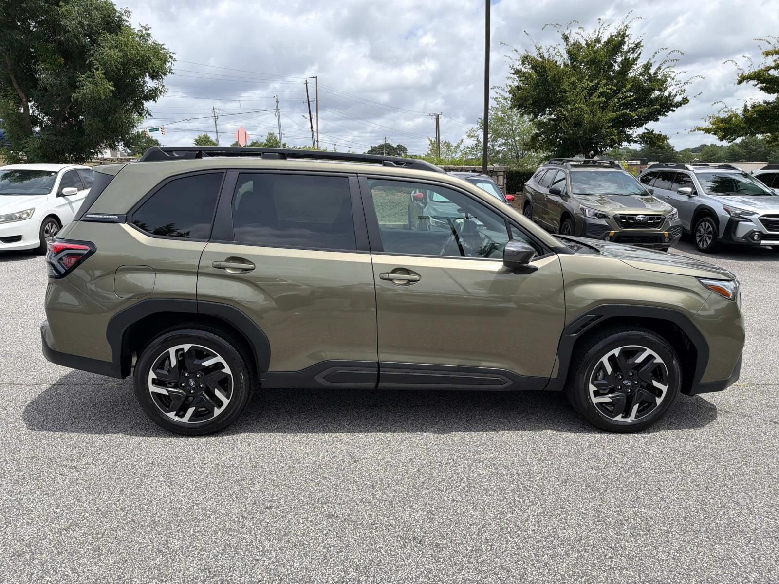 Used 2026 Subaru Forester Limited AWD/4WD image 9