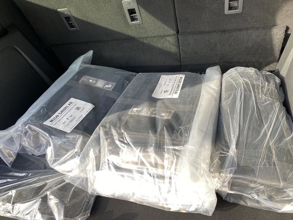 New 2025 Ford Bronco Badlands image 18