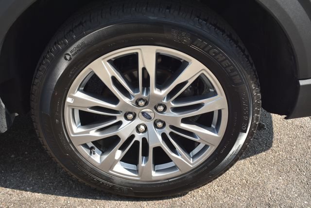 Used 2025 Ford Explorer Active w/ Active Comfort Package AWD/4WD image 49