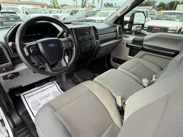 Used 2018 Ford F250 XL w/ Power Equipment Group AWD/4WD image 12