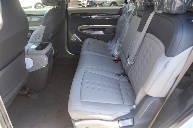 New 2026 Kia EV9 Wind image 11