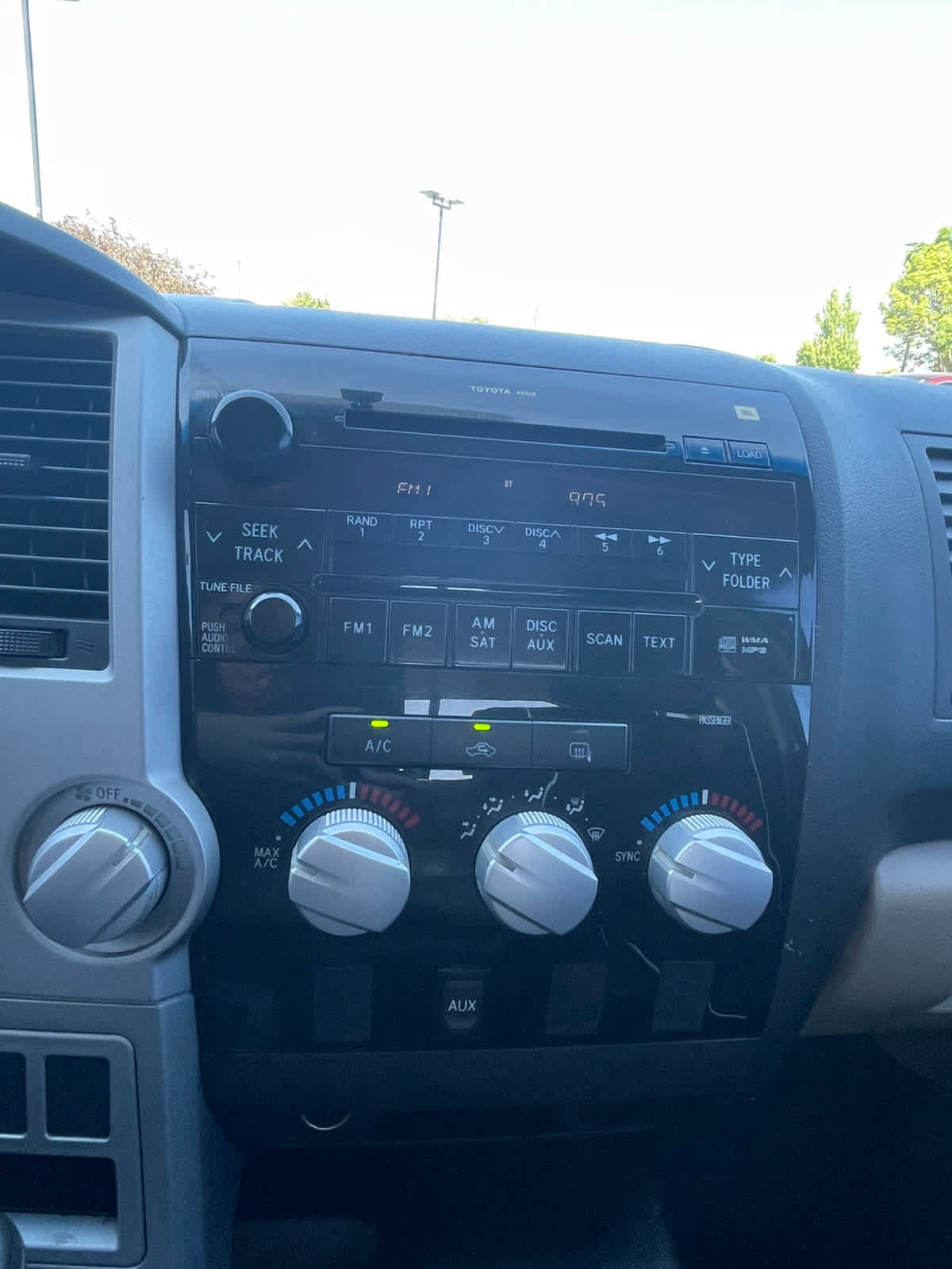 Used 2007 Toyota Tundra SR5 AWD/4WD image 17
