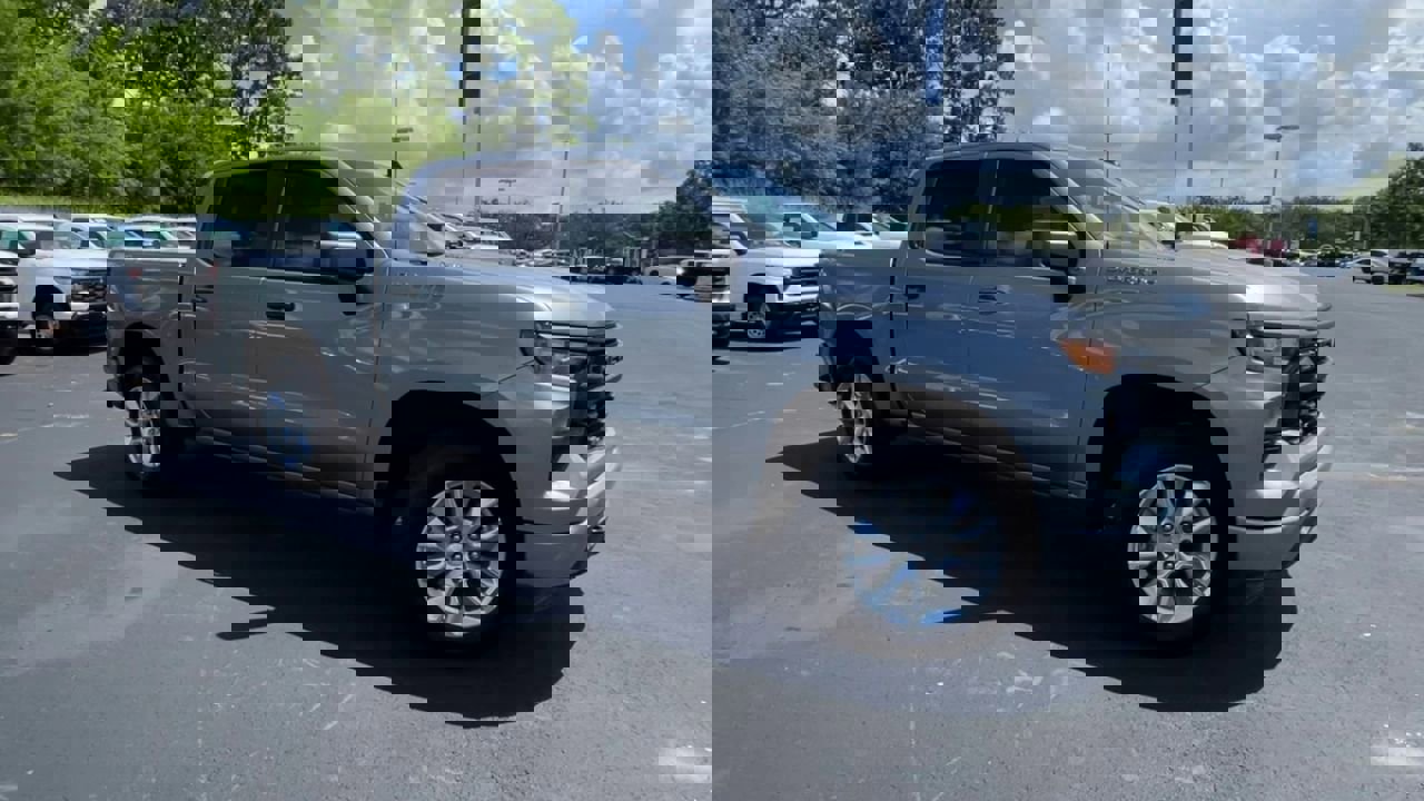 New 2025 Chevrolet Silverado 1500 Custom image 2