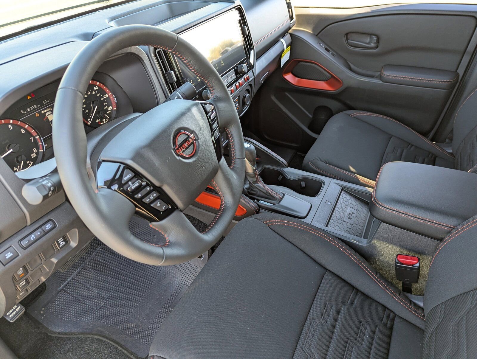 New 2026 Nissan Frontier Pro-X w/ Pro-X Convenience Package image 11