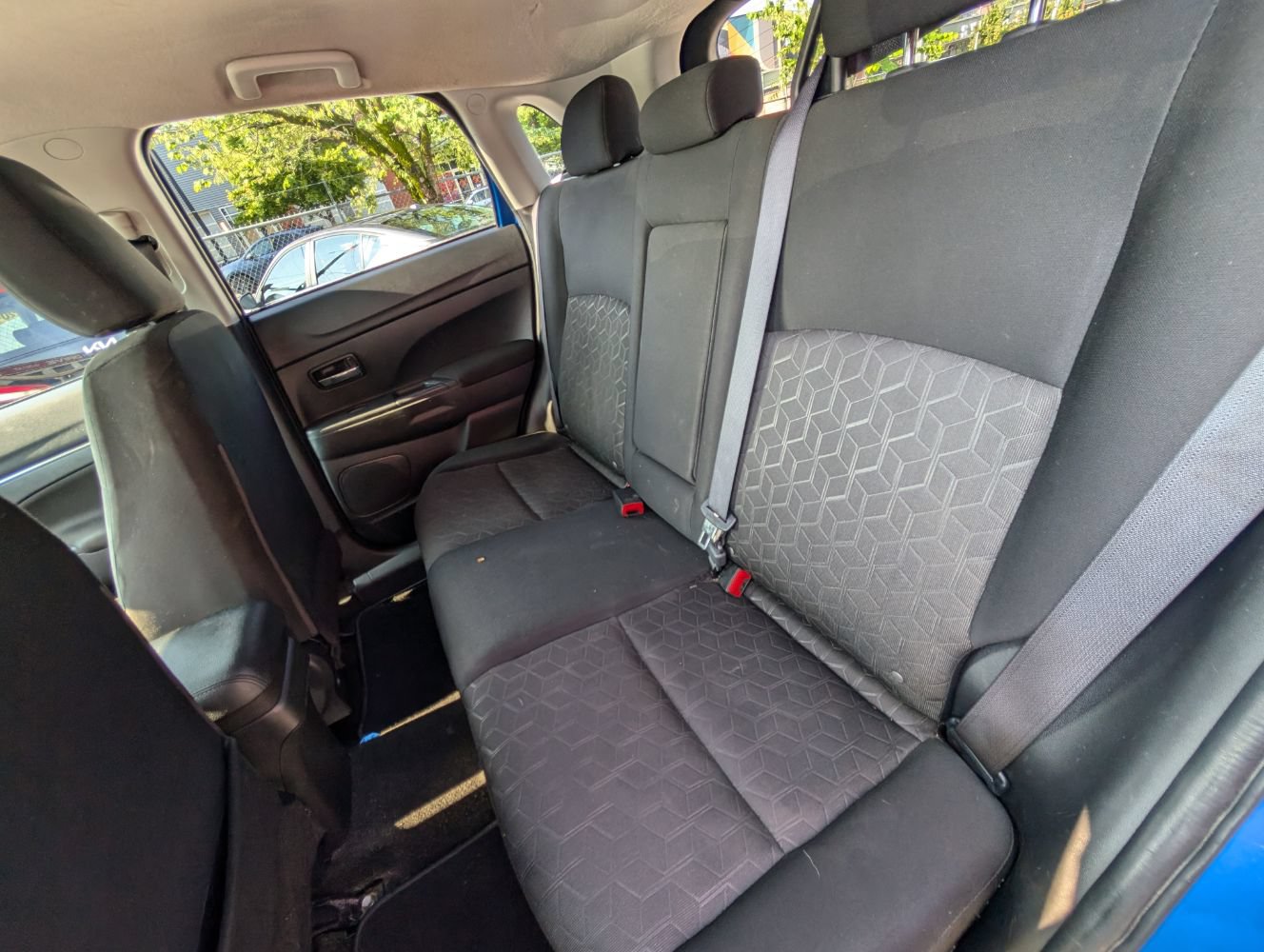 Used 2021 Mitsubishi Outlander Sport ES FWD image 18