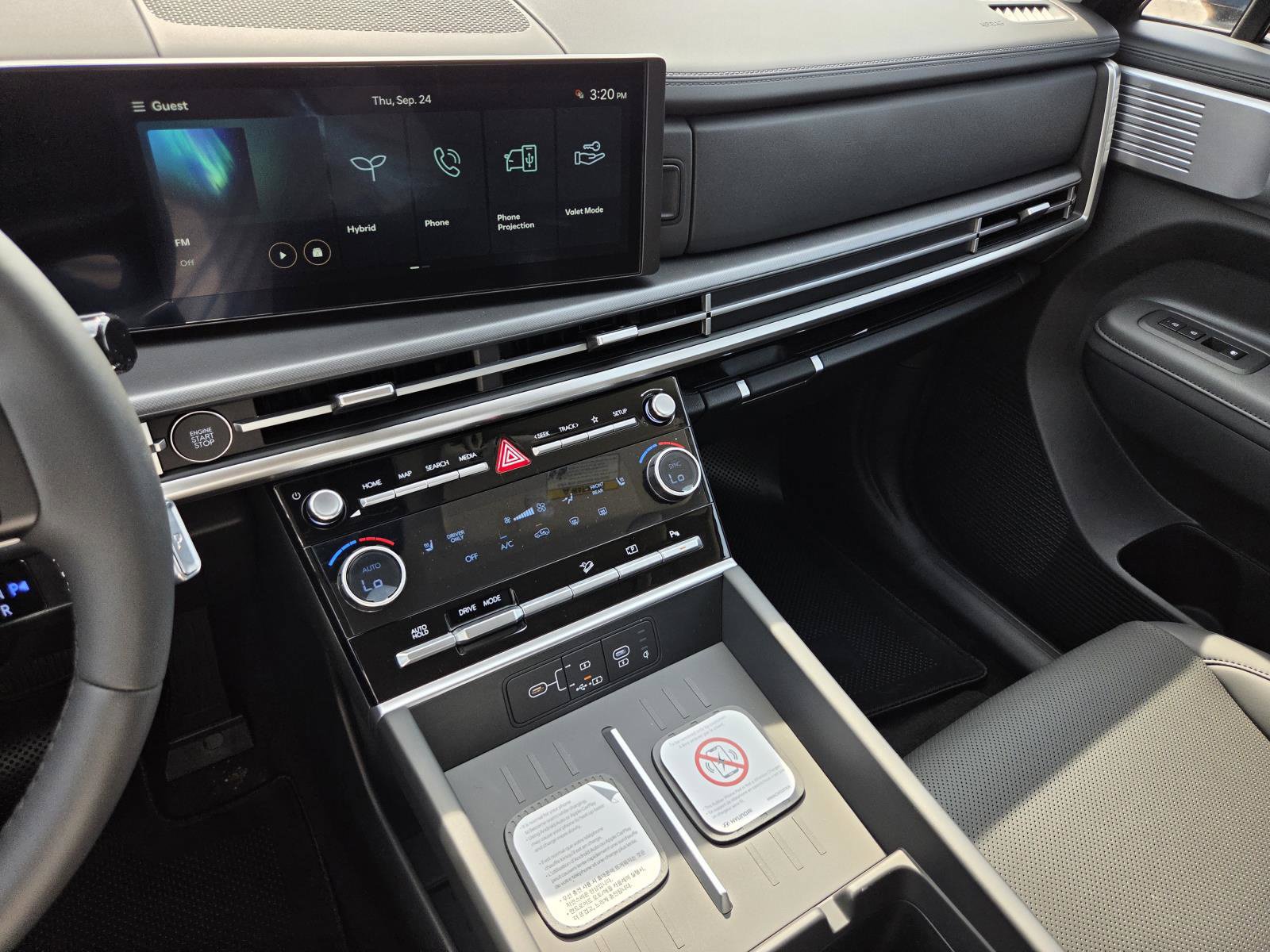 New 2027 Hyundai Santa Fe SEL FWD image 16