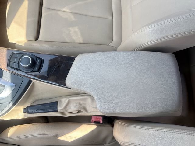 Used 2016 BMW 328i Sedan RWD image 24