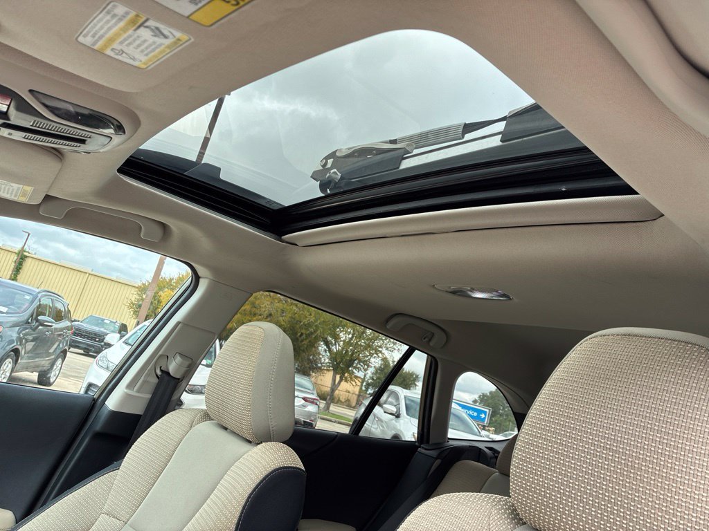Used 2022 Subaru Outback Premium AWD/4WD image 31