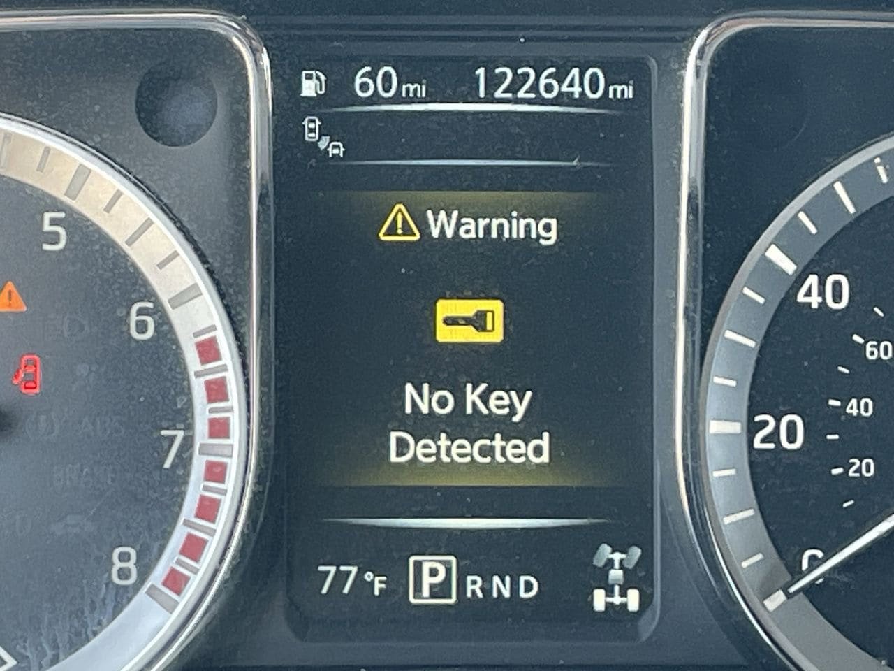 Used 2017 Nissan Titan PRO-4X AWD/4WD image 31