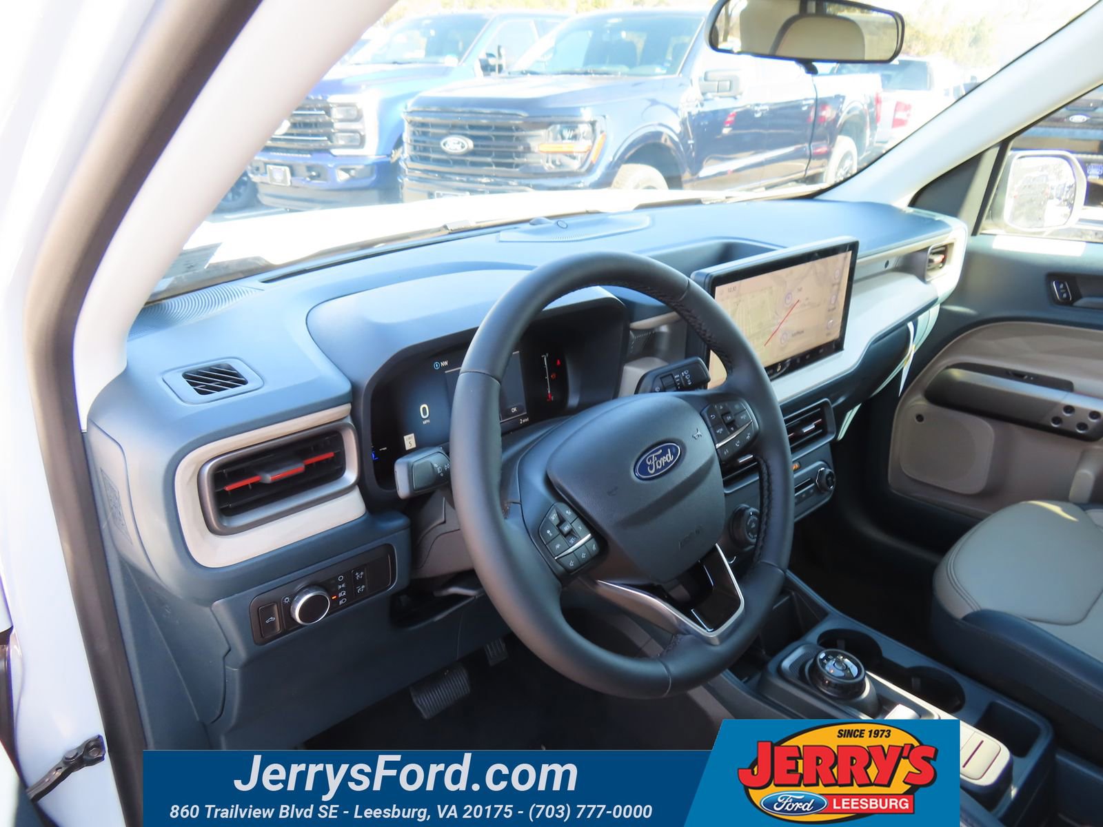 New 2026 Ford Maverick Lariat image 9
