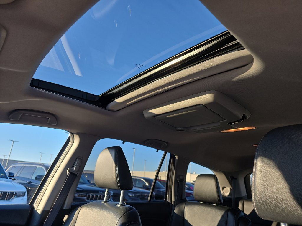 Used 2021 Honda Pilot Touring image 15