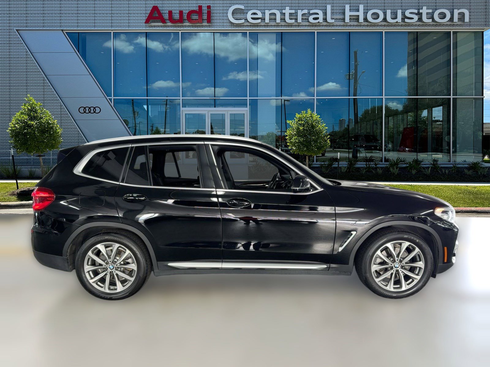 Used 2019 BMW X3 sDrive30i image 8