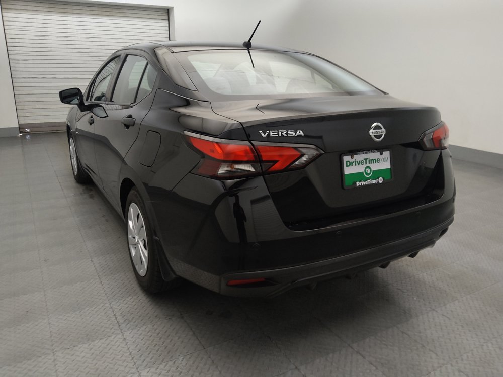 Used 2021 Nissan Versa S FWD image 5