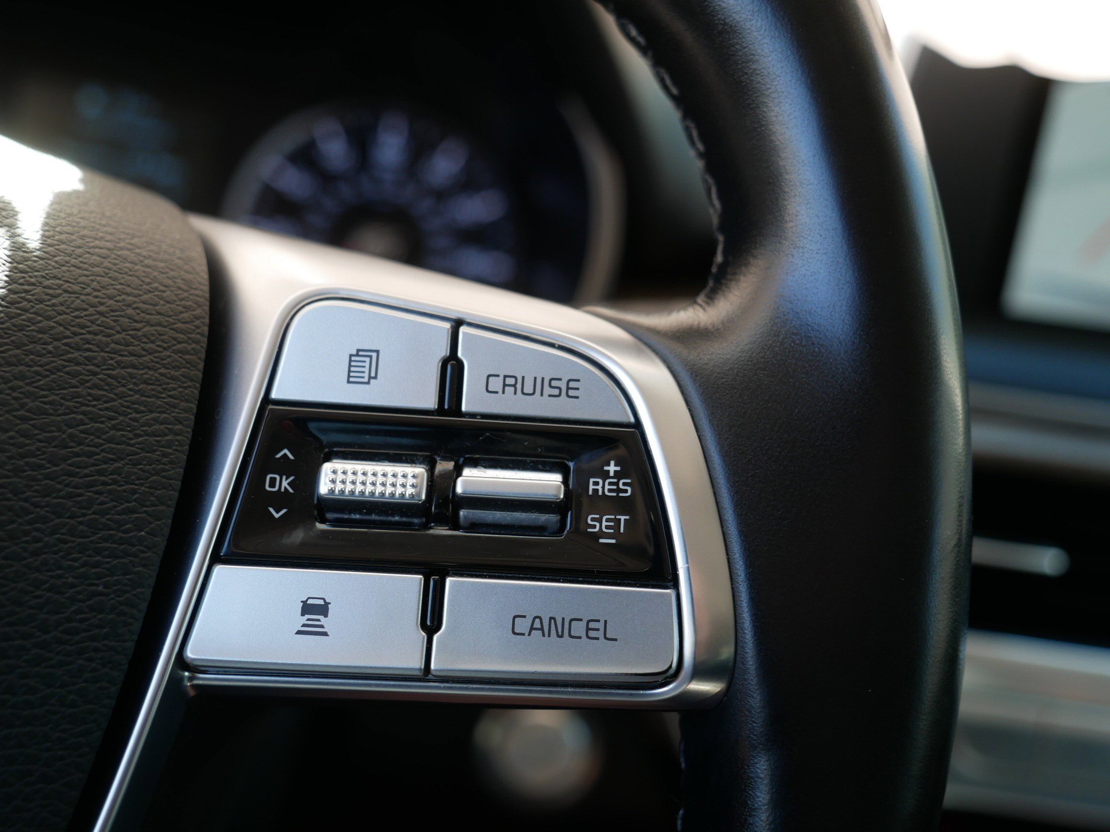 Certified 2020 Kia Telluride EX image 29