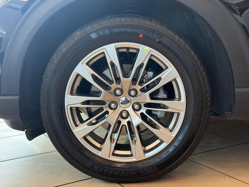 New 2026 Ford Explorer Active w/ Active Comfort Package image 10