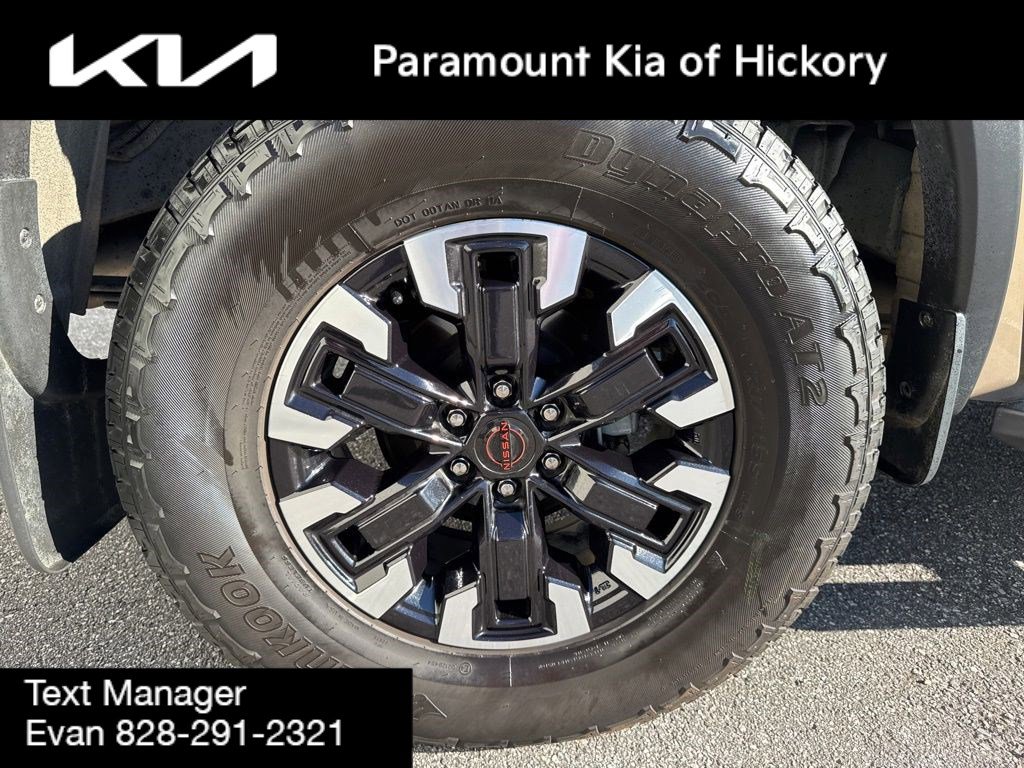 Used 2024 Nissan Frontier Pro-X w/ Technology Package image 9