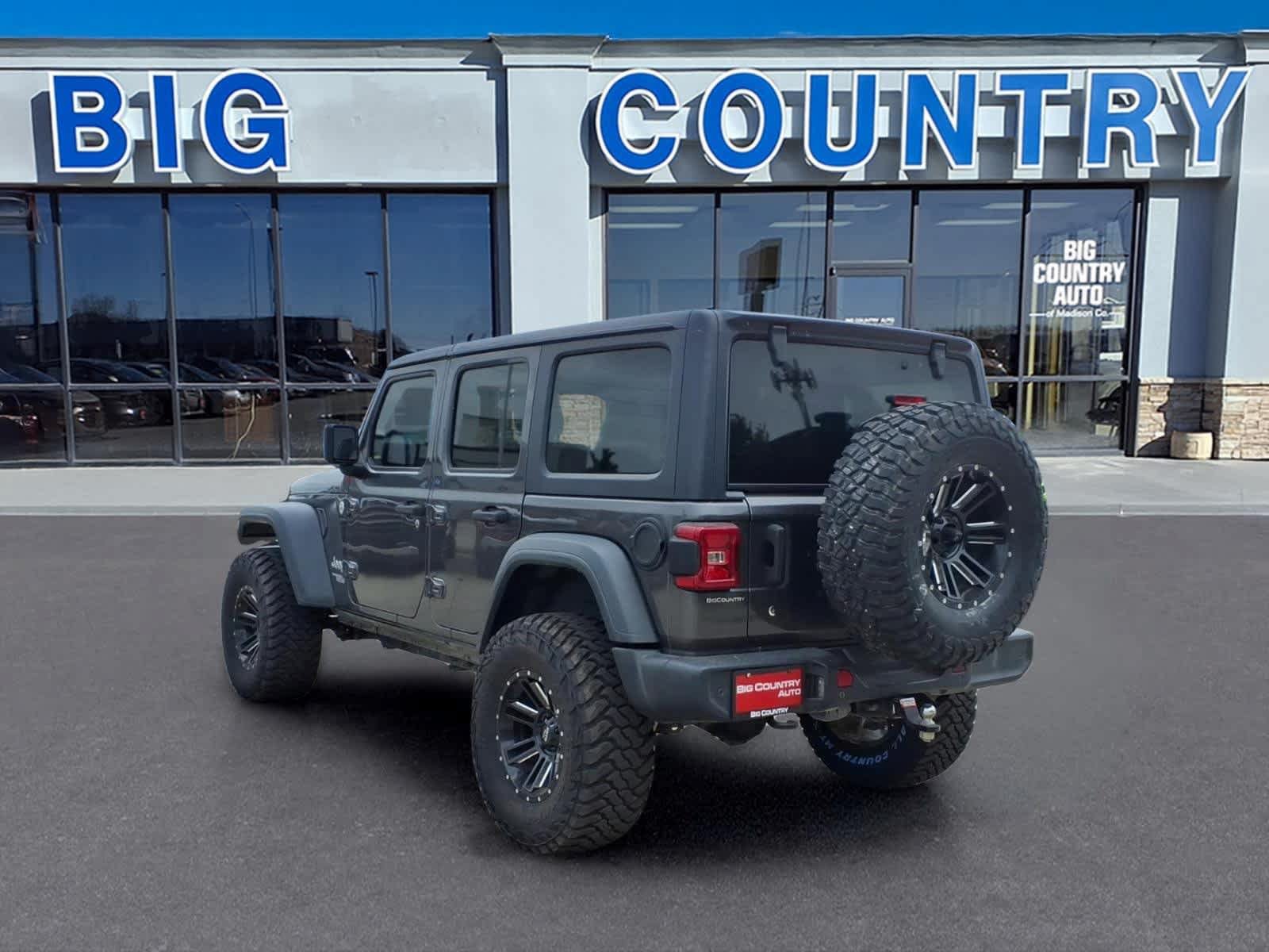Used 2018 Jeep Wrangler Unlimited Sport S AWD/4WD image 6