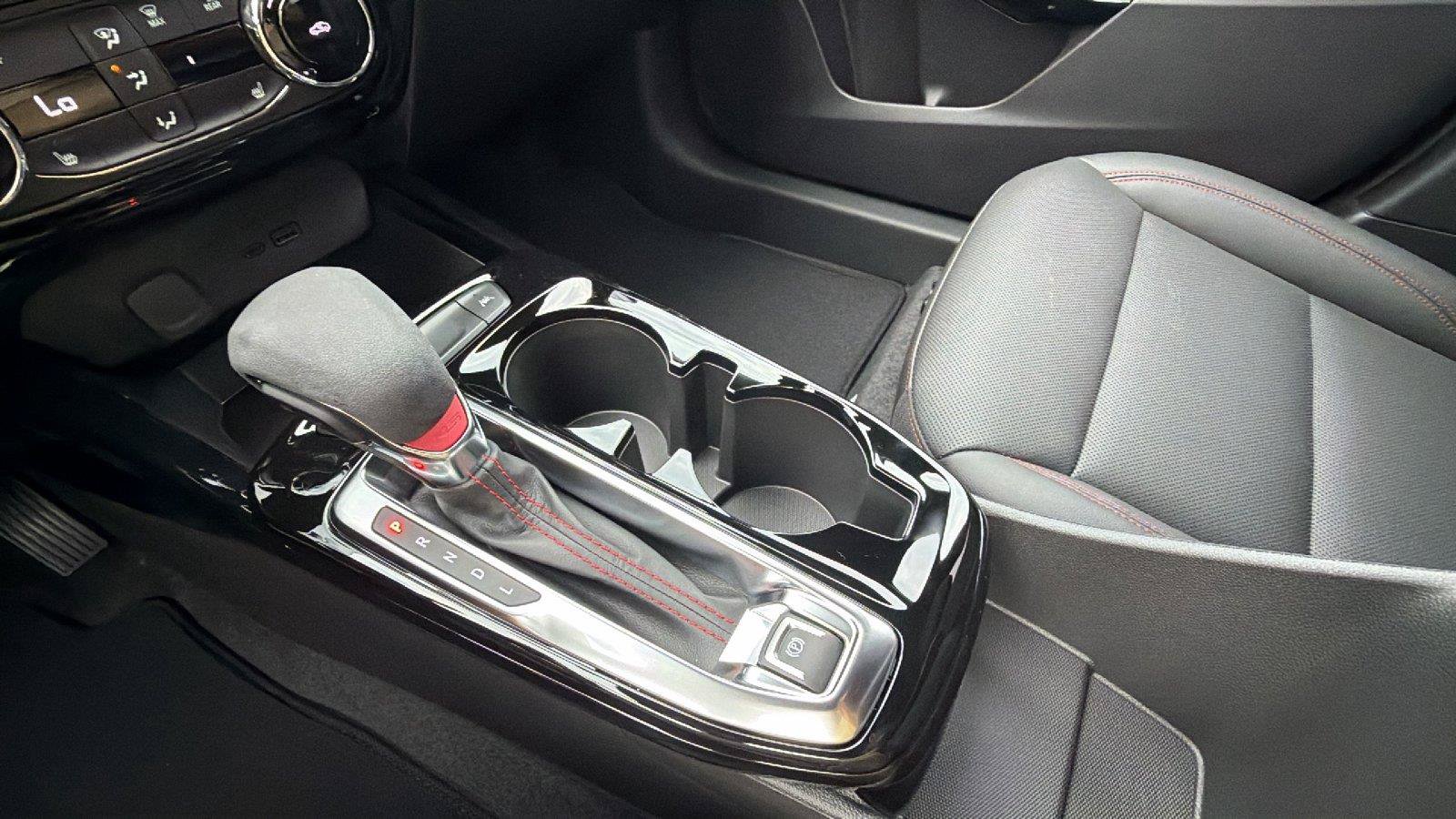 New 2026 Chevrolet Trax RS w/ Driver Confidence Package FWD image 24