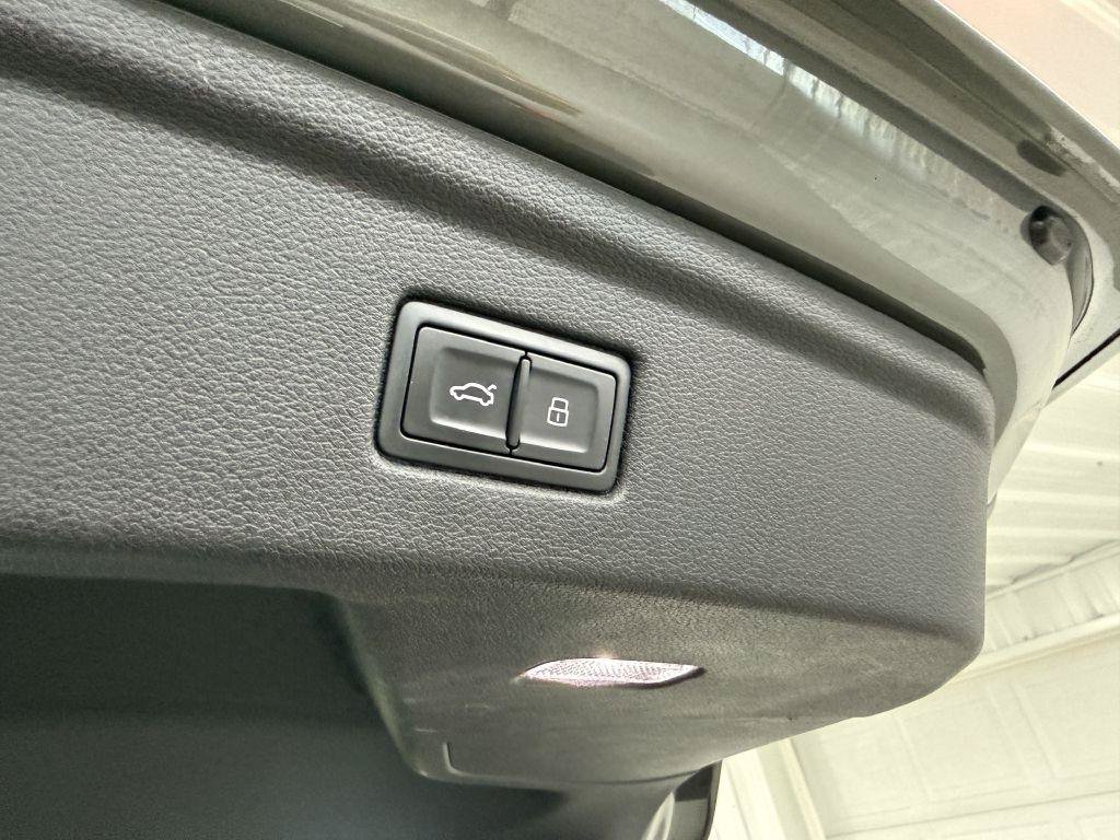 Used 2023 Audi S5 Prestige w/ Prestige Package AWD/4WD image 32