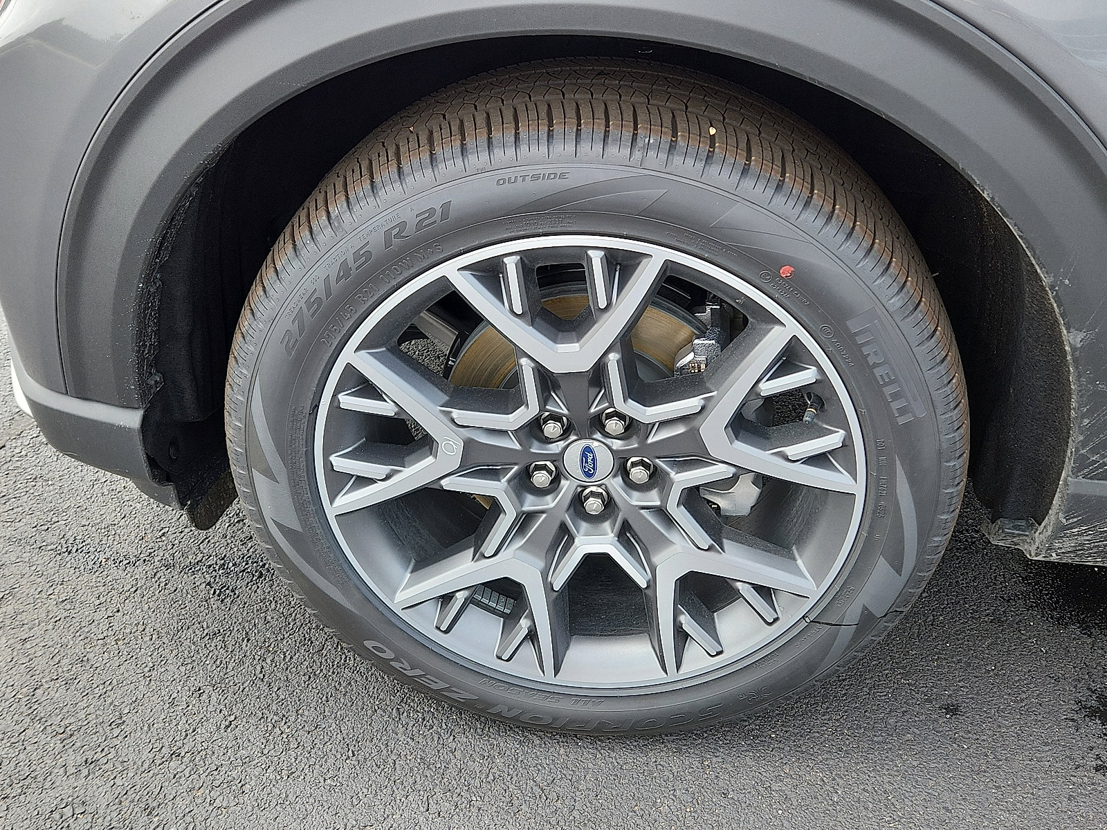 New 2025 Ford Explorer Platinum w/ Ultimate Package image 7