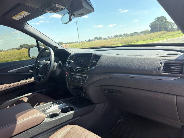 Used 2025 Honda Ridgeline RTL image 18