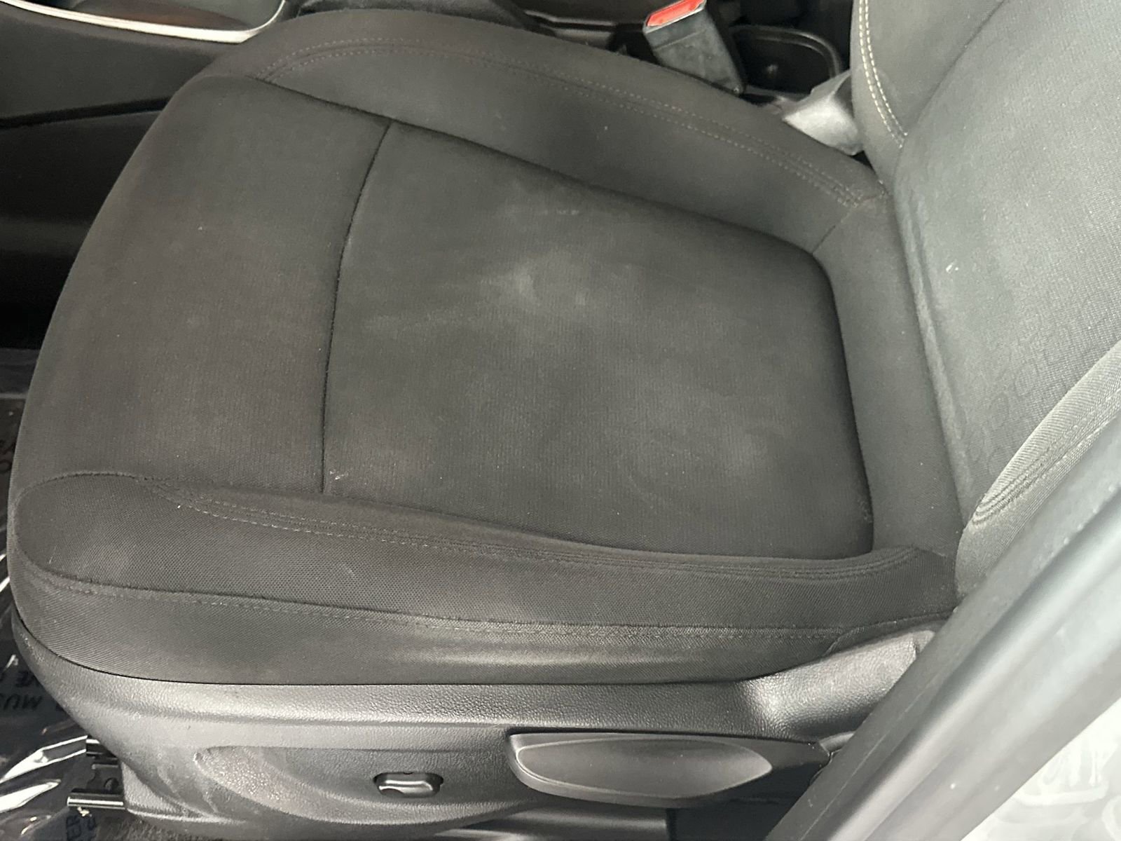 Used 2021 Chevrolet Trax LS w/ Tint and Cruise Package image 12