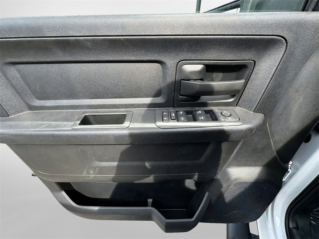 Used 2025 RAM 2500 Tradesman image 16