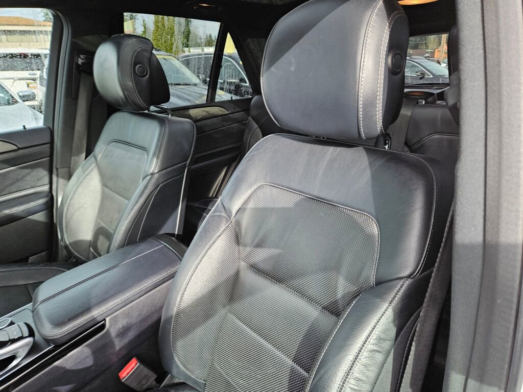 Used 2018 Mercedes-Benz GLE 43 AMG 4MATIC image 13