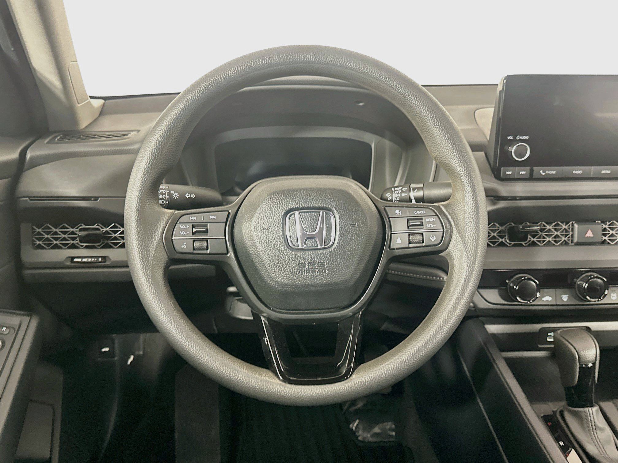 Used 2025 Honda Accord LX image 16