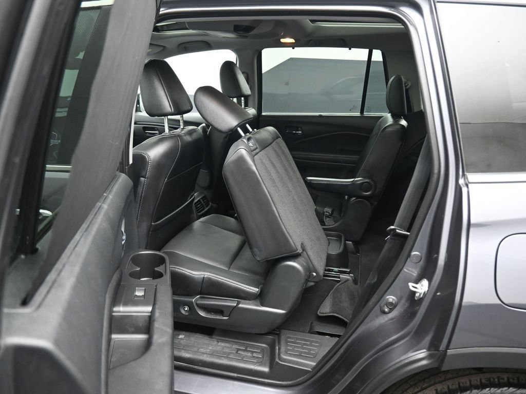 Used 2019 Honda Pilot Elite image 42