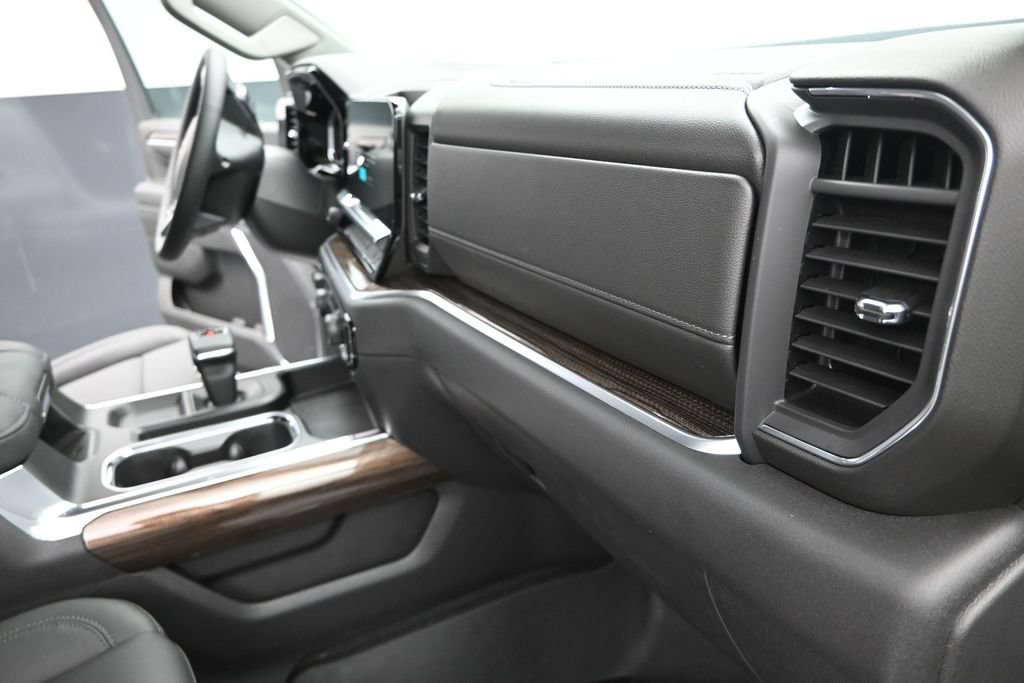New 2026 Chevrolet Silverado 1500 LT w/ All Star Edition Plus AWD/4WD image 12
