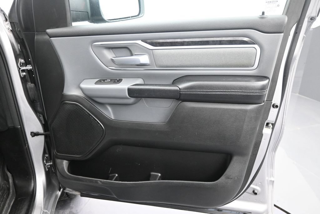 Used 2022 RAM 1500 Big Horn AWD/4WD image 33