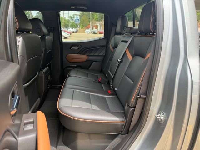 Used 2024 GMC Canyon AT4 w/ AT4 Premium Package AWD/4WD image 16
