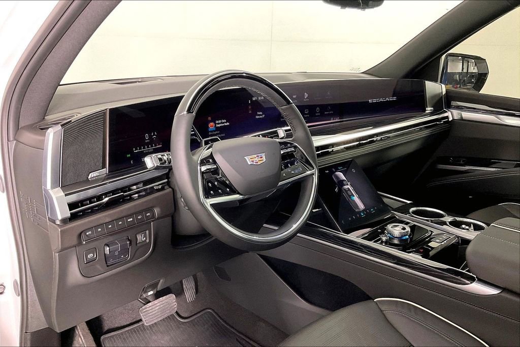Used 2025 Cadillac Escalade Sport w/ Touring Package image 18