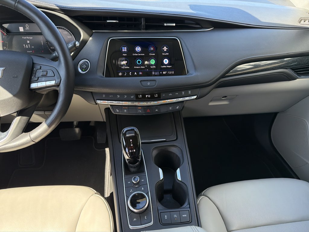 Certified 2023 Cadillac XT4 Premium Luxury FWD image 18